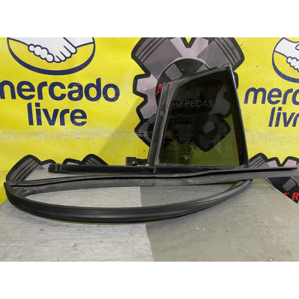 Vidro Fixo Porta Traseira Direita Kia Cerato 2017