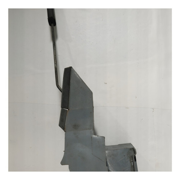 Tranca Da Porta Dianteira Esquerda Clio 00/10