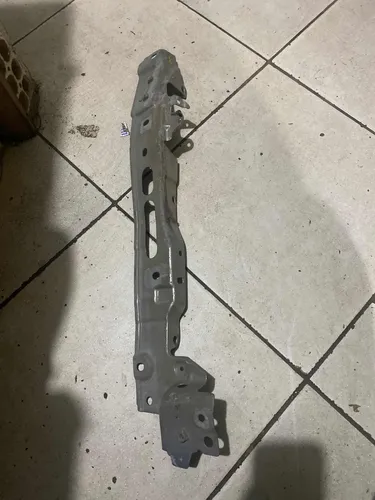Suporte Guia Paralama Lado Direito Megane 08/13