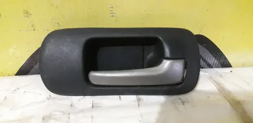 Maçaneta Interna Traseira Direita Honda Civic 01/06 Dianteira