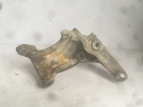 Suporte Bomba Hidráulica Ford Escort Zetec 2002